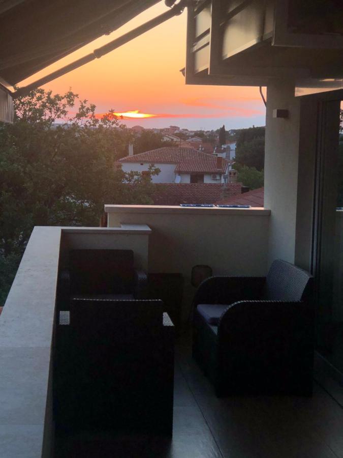 Sunny Apartment Ana Medulin Exterior foto
